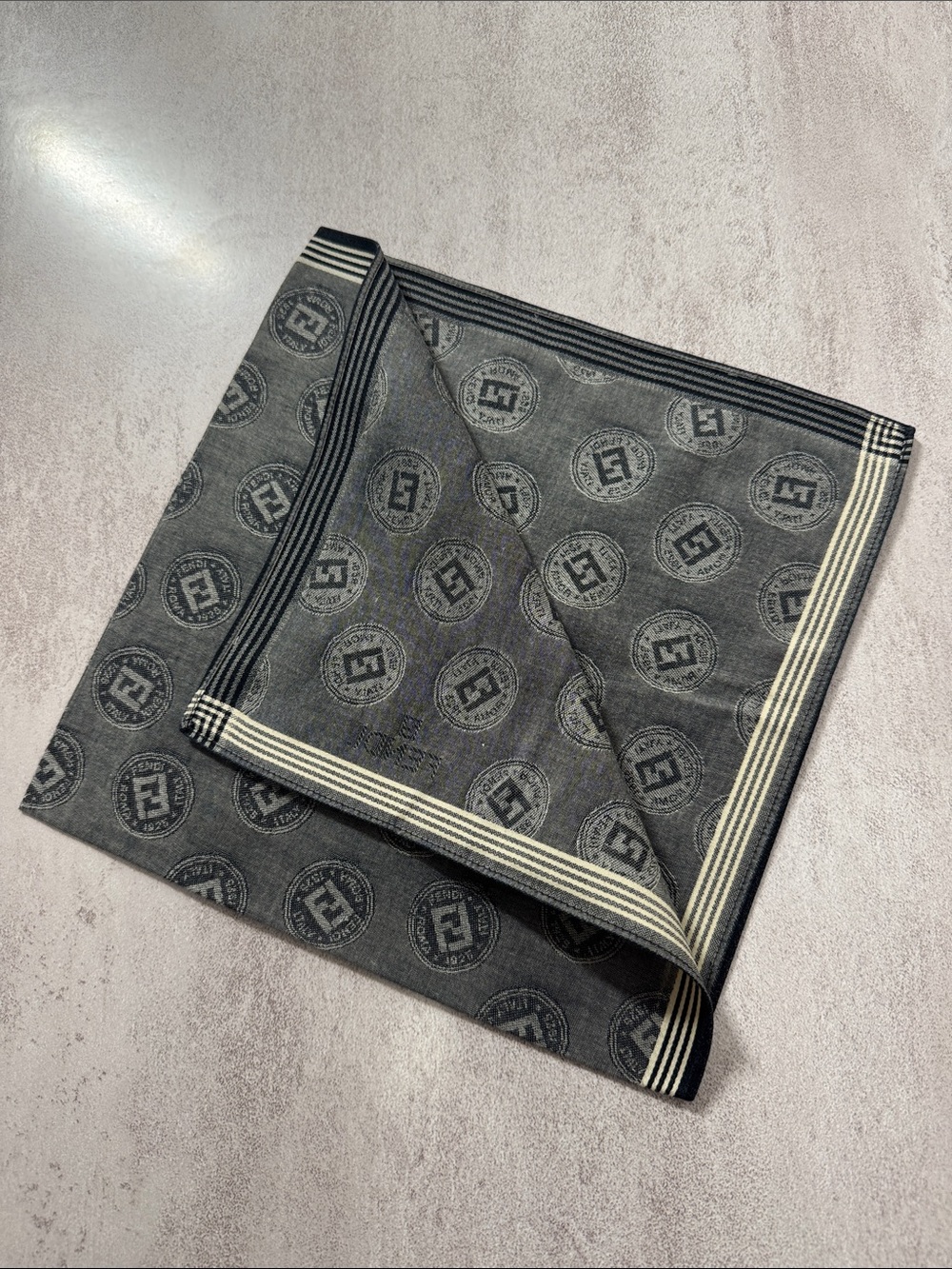 Fendi Black and White FF Circle Monogram Pocket Square cotton - Picture 4 of 4